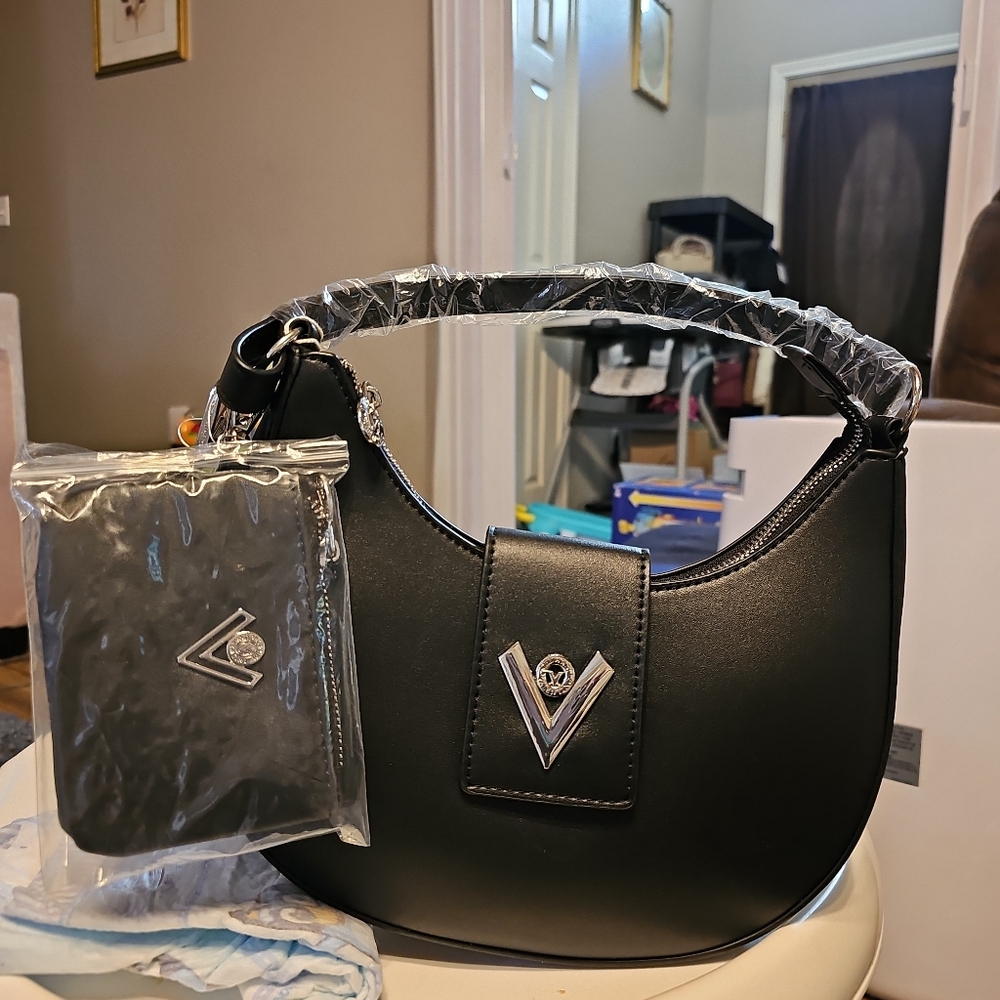 Valentino Orlandi Black Shoulder Bag with Elegant Design